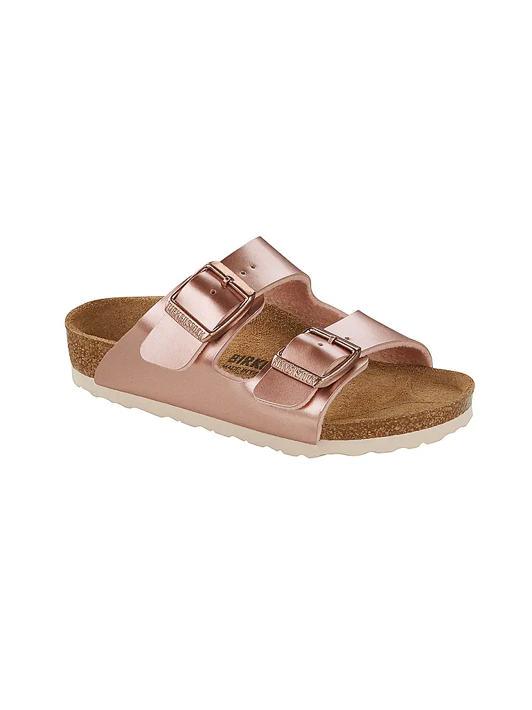BIRKENSTOCK | Nombre del producto: Sandalias ARIZONA para niños
Marca: BIRKENSTOCK
Color: cobre
Categorías: Moda, Niños, Niñas

Material: Cuero
Estampado: Metálico
Estilo: Puro
Altura del tacón: Tacón plano | Cobre