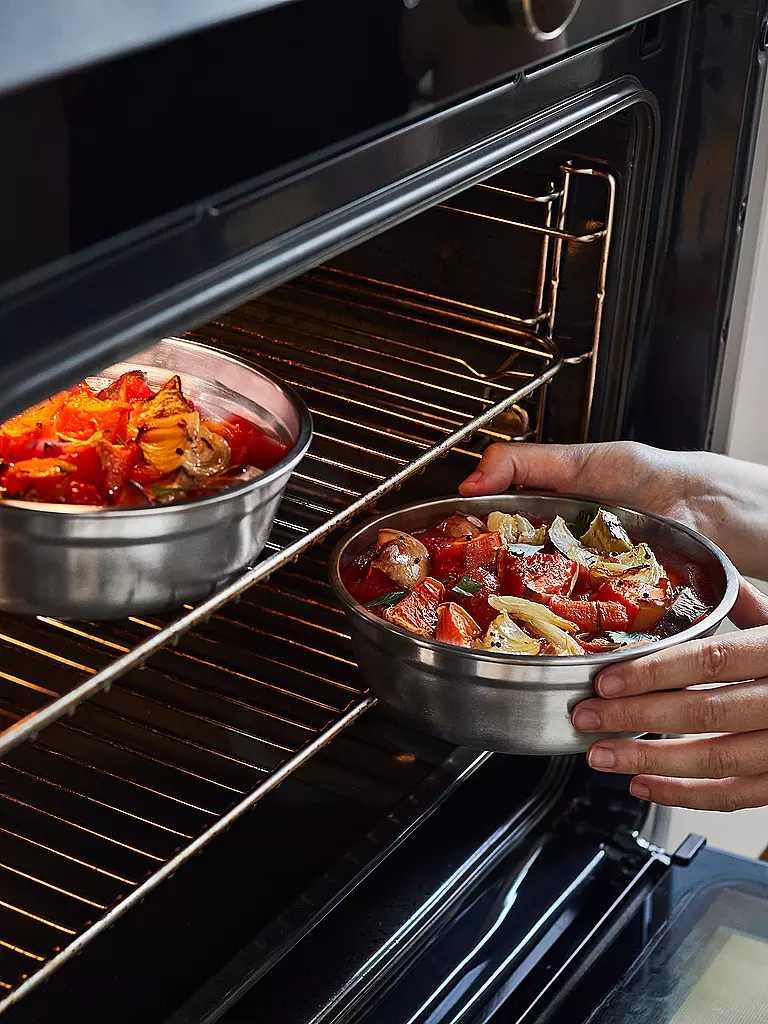 BLACK+BLUM | Bowl multifunción de acero inoxidable de 650 ml |