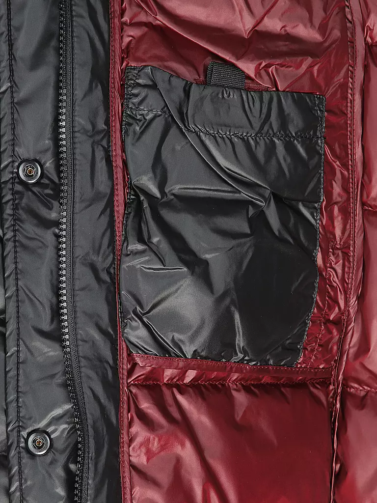 BLAUER | Daunenmantel ANITA | Negro
