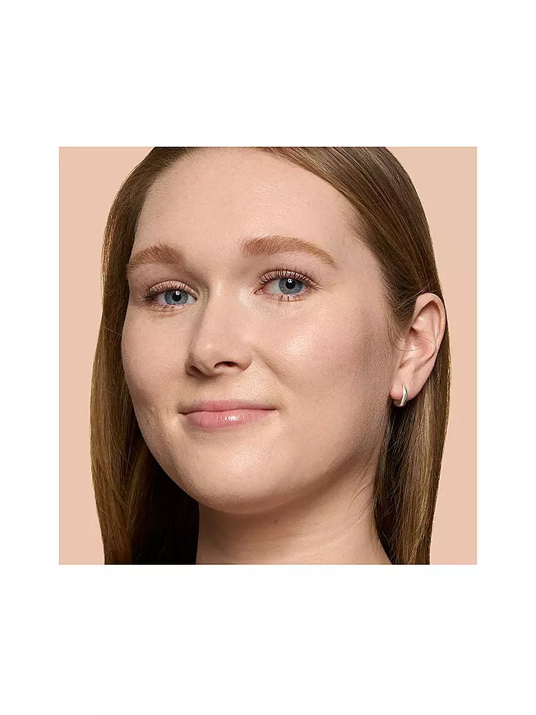 BOBBI BROWN | Base de Maquillaje Skin Long Wear Weightless (C 004 Alabaster) | Crema