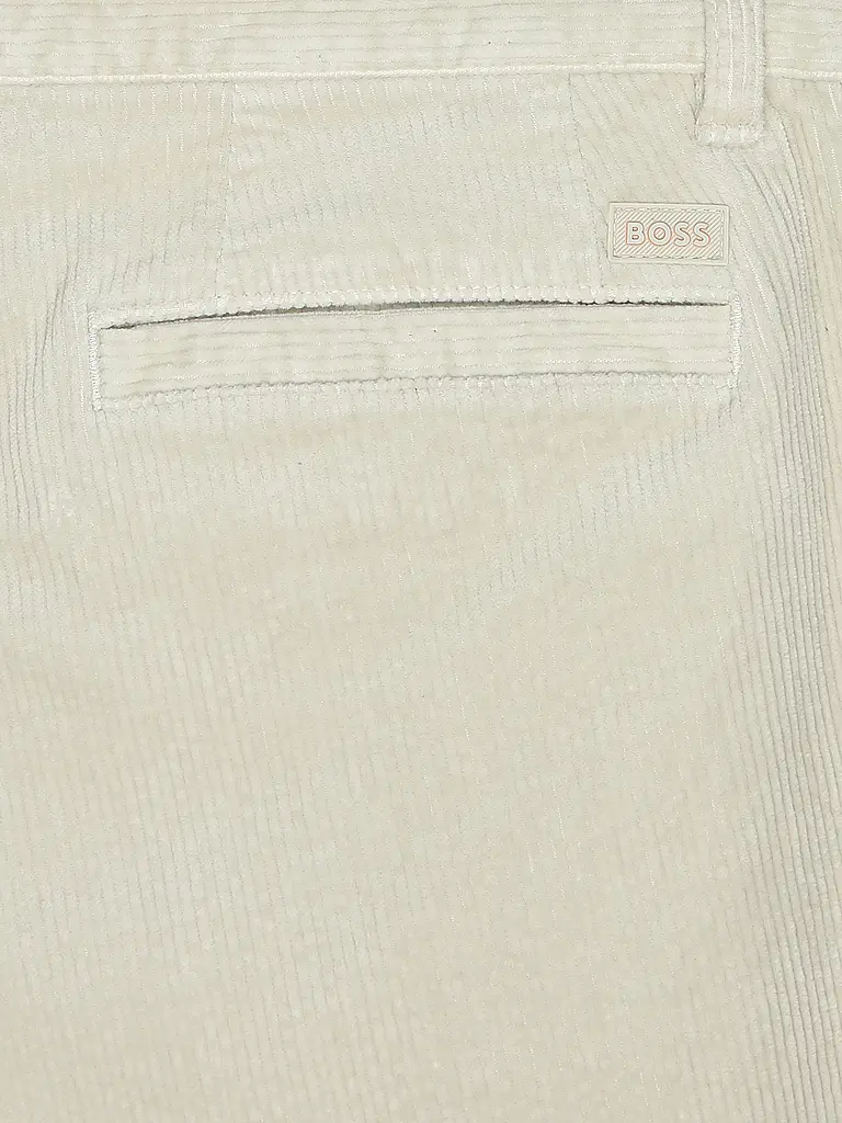 BOSS | Nombre del producto: Chino
Marca: BOSS
Color: beige
Categorías: Moda, Hombre

Material: Algodón, Elástico
Diseño: Liso
Largo (Pantalones/Jeans): Largo normal
Estilo: Casual
Altura de la cintura: Cintura media
Detalles: Bolsillos laterales | Beige