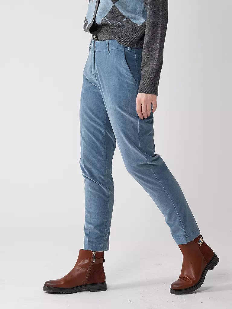 BRAX | Chino 7/8 MARON S | Azul claro