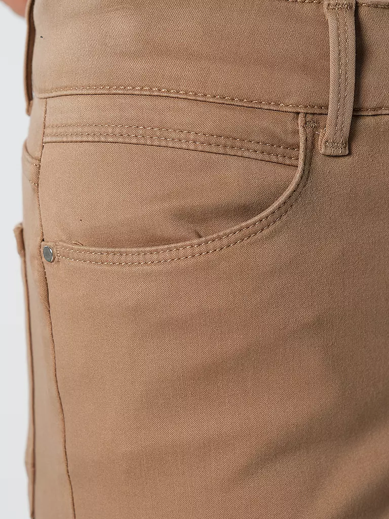 BRAX | Jeans Slim Fit SHAKIRA | Camel