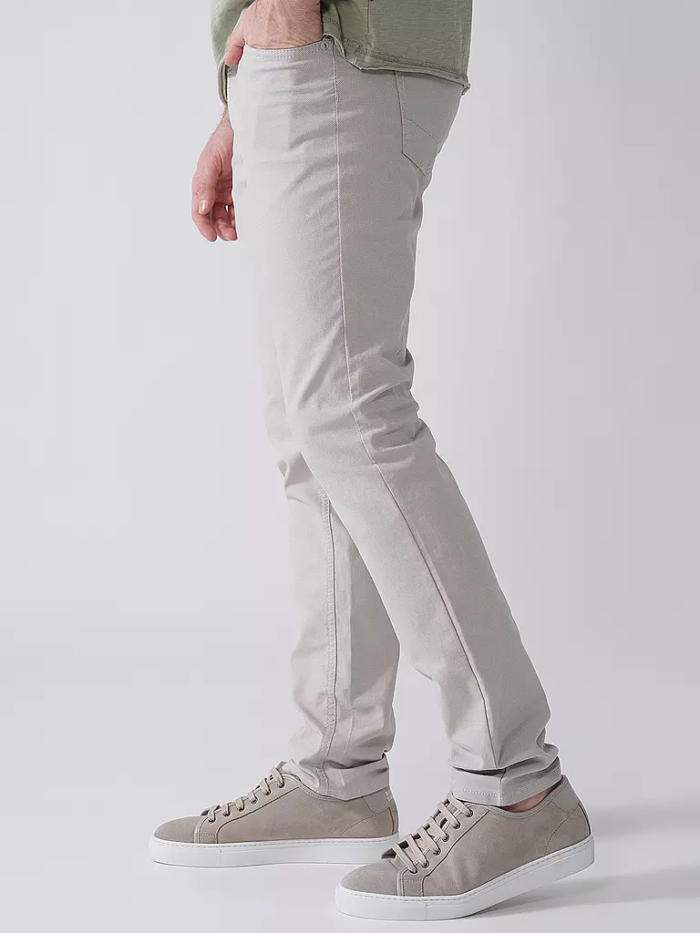 BRAX | Pantalón Modern Fit CHUCK | Beige