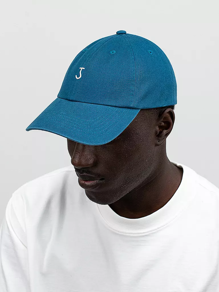 BUTCHER OF BLUE | Nombre del producto: Gorra
Marca: BUTCHER OF BLUE
Color: azul claro
Categorías: Moda, Hombre

Material: Algodón
Estampado: Logotipo | 