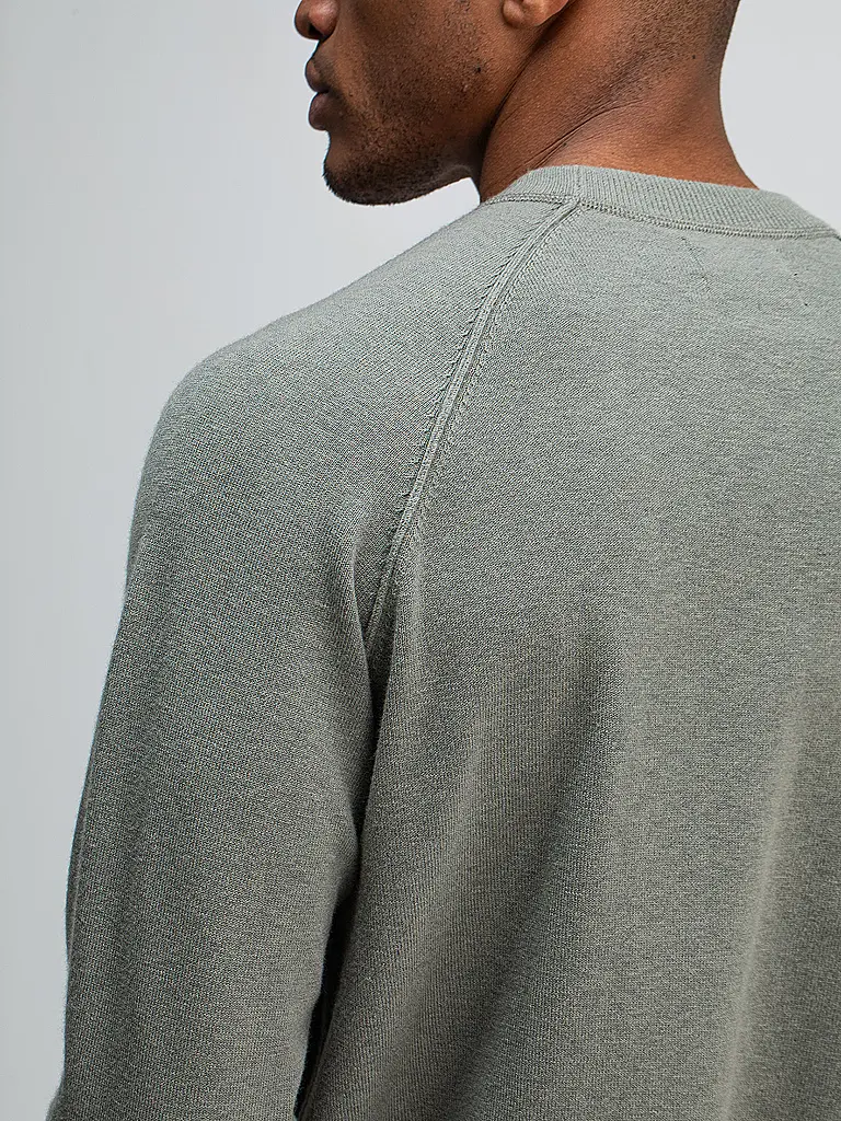 BUTCHER OF BLUE | Pullover CLIFDEN
Marca: BUTCHER OF BLUE
Color: olive
Categorías: Moda,Hombres

Largo de manga: Manga larga
Escote: Cuello redondo
Material: Punto,Lana
Diseño: Liso
Corte (Prenda superior): Regular | 