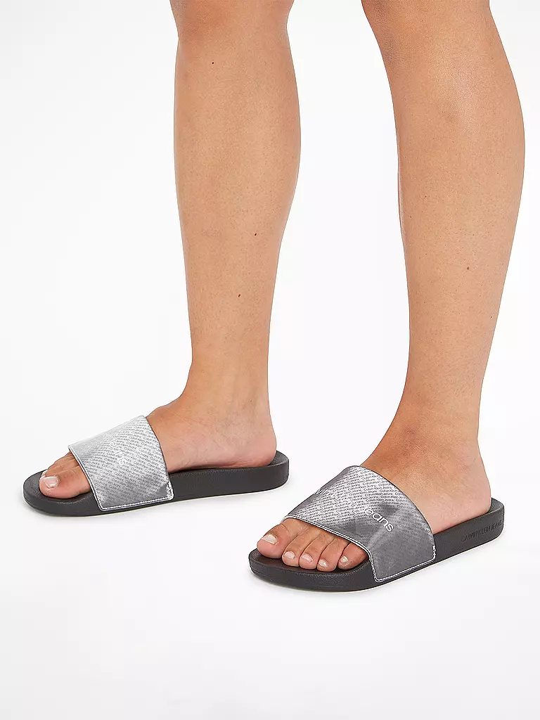 CALVIN KLEIN JEANS | Badeschuhe - Sandalen | Negro
