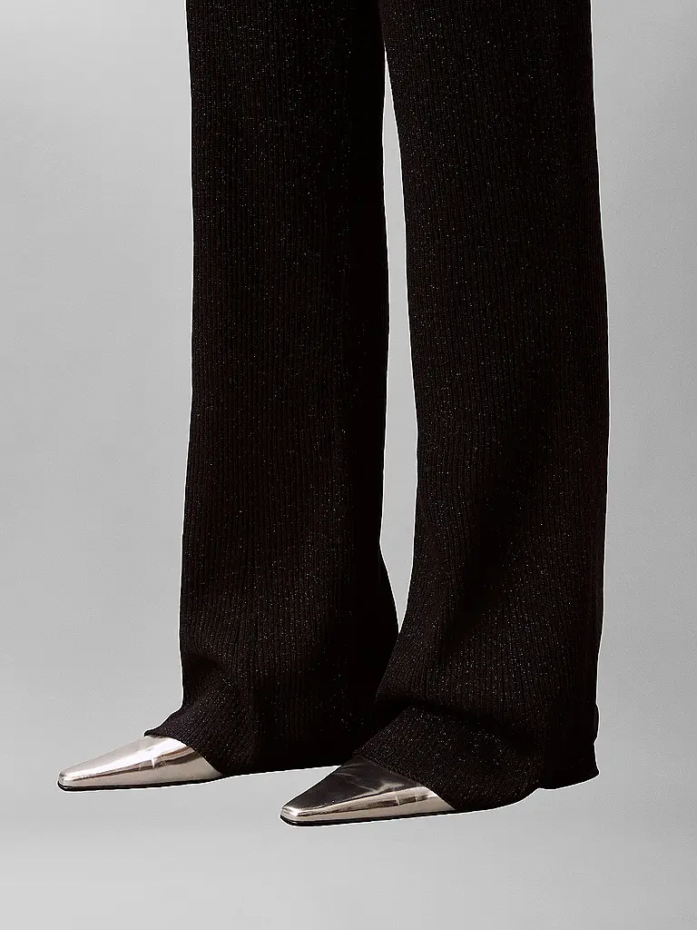 CALVIN KLEIN JEANS | Nombre del producto: Pantalón acampanado | 