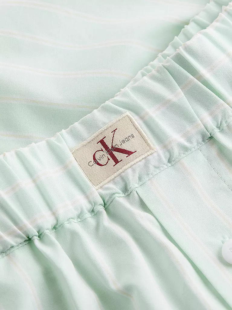 CALVIN KLEIN JEANS | Nombre del producto: Shorts
Marca: CALVIN KLEIN JEANS
Color: blanco
Categorías: Moda, Mujer

Material: Algodón
Estampado: Rayas
Largo (Pantalones/Jeans): Shorts
Estilo: Young Fashion
Altura de la cintura: Cintura alta
Detalles: Logo, Bolsillos laterales | 