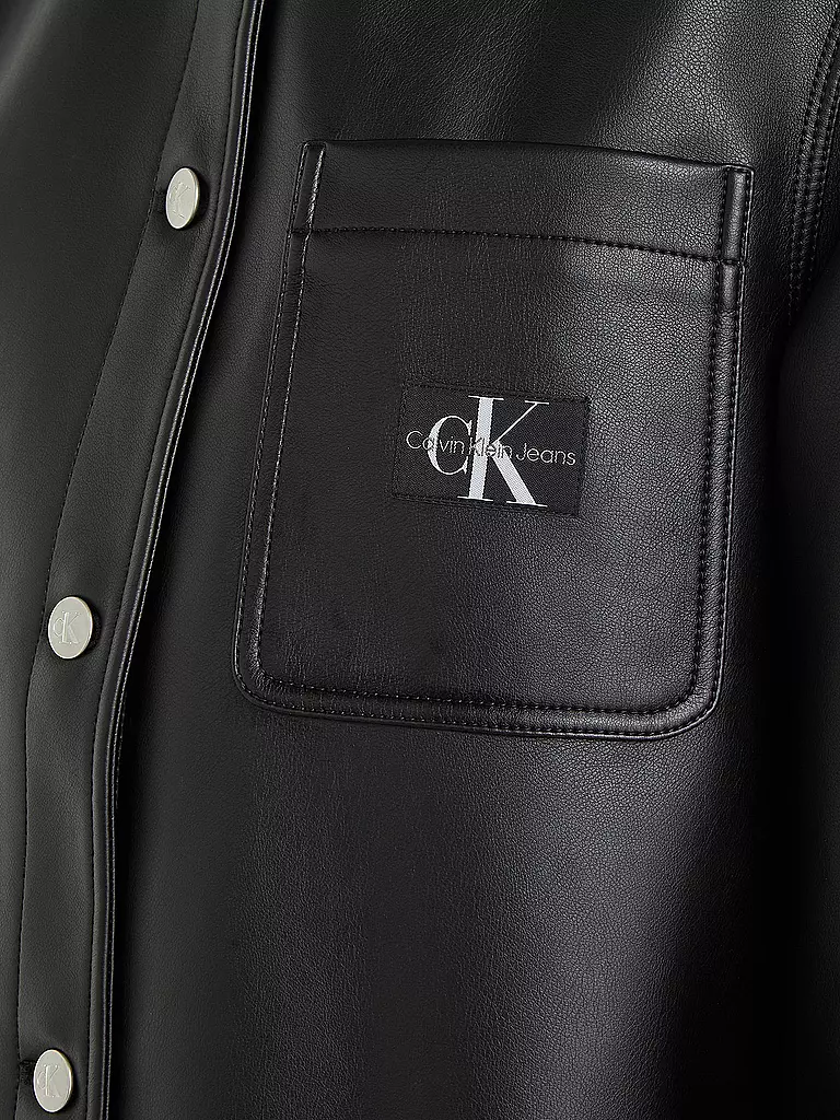CALVIN KLEIN JEANS | Overshirt in Lederoptik  | Negro
