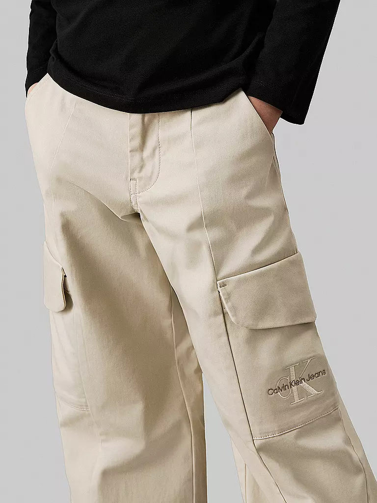 CALVIN KLEIN JEANS | Pantalones cargo para niña | Beige