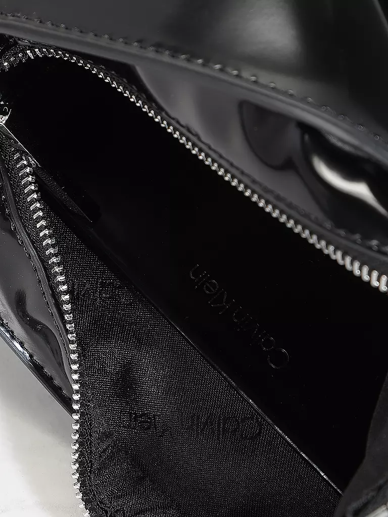 CALVIN KLEIN | Bolso - Baguette | 