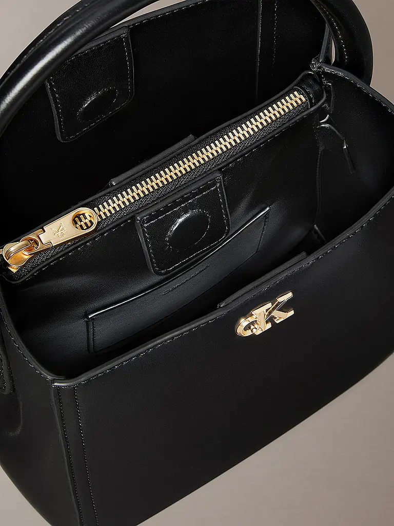 CALVIN KLEIN | Bolso - Bolso Hobo CK BUCKET | 