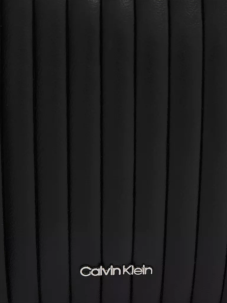CALVIN KLEIN | Bolso - Mini Bolso MINI LINE QUILT | Negro