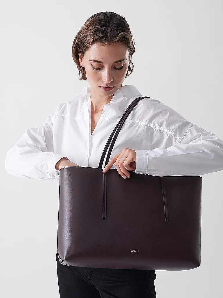 CALVIN KLEIN | Bolso - Tote Bag FOIL | Rojo oscuro