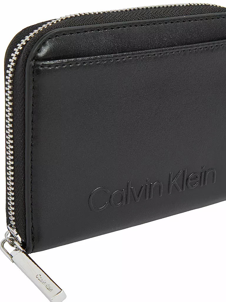 CALVIN KLEIN | Geldbörse EMBOSSED | Negro