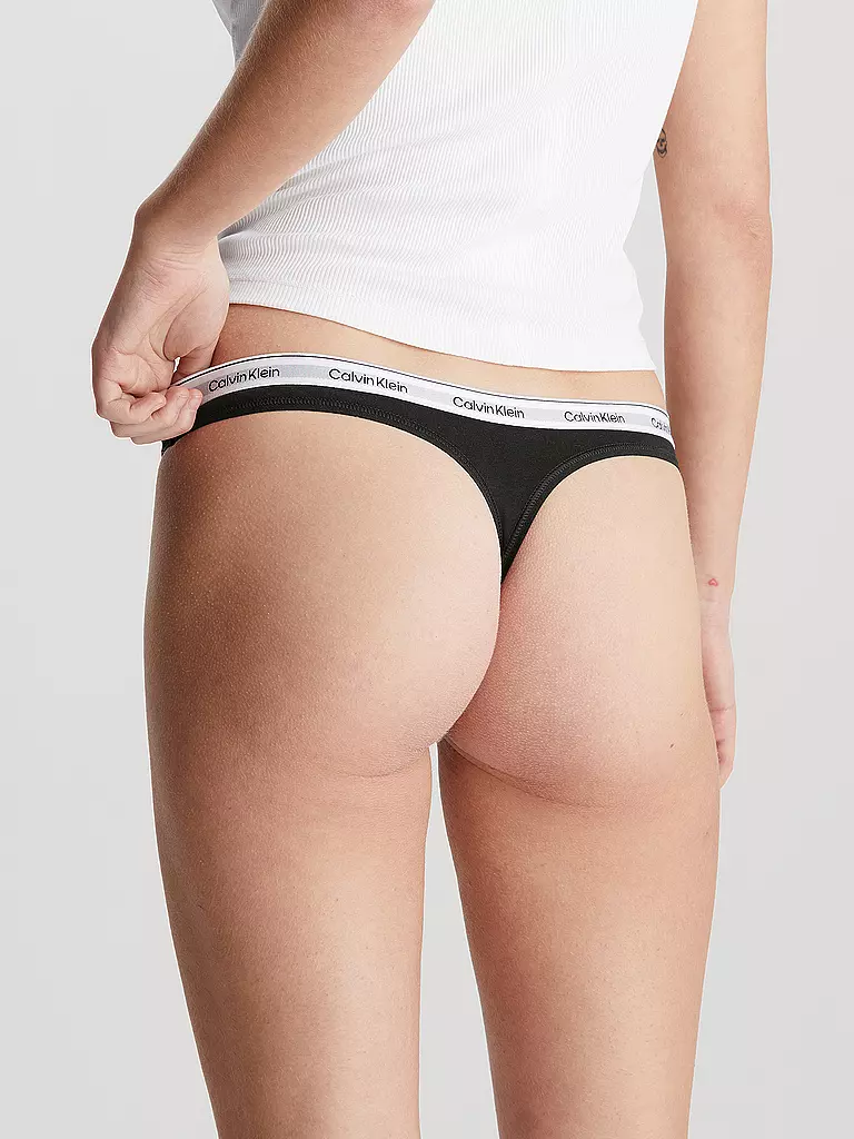 CALVIN KLEIN | String Paquete de 3 multi | Negro
