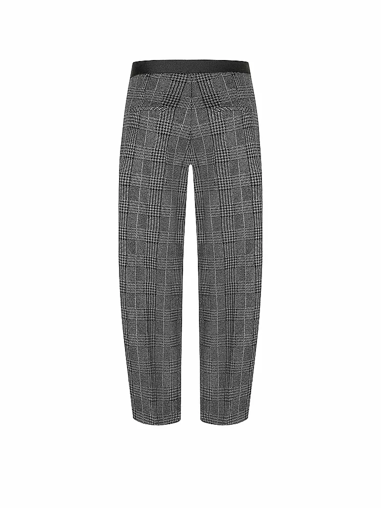 CAMBIO | Chino ELEONOR JOGG | 