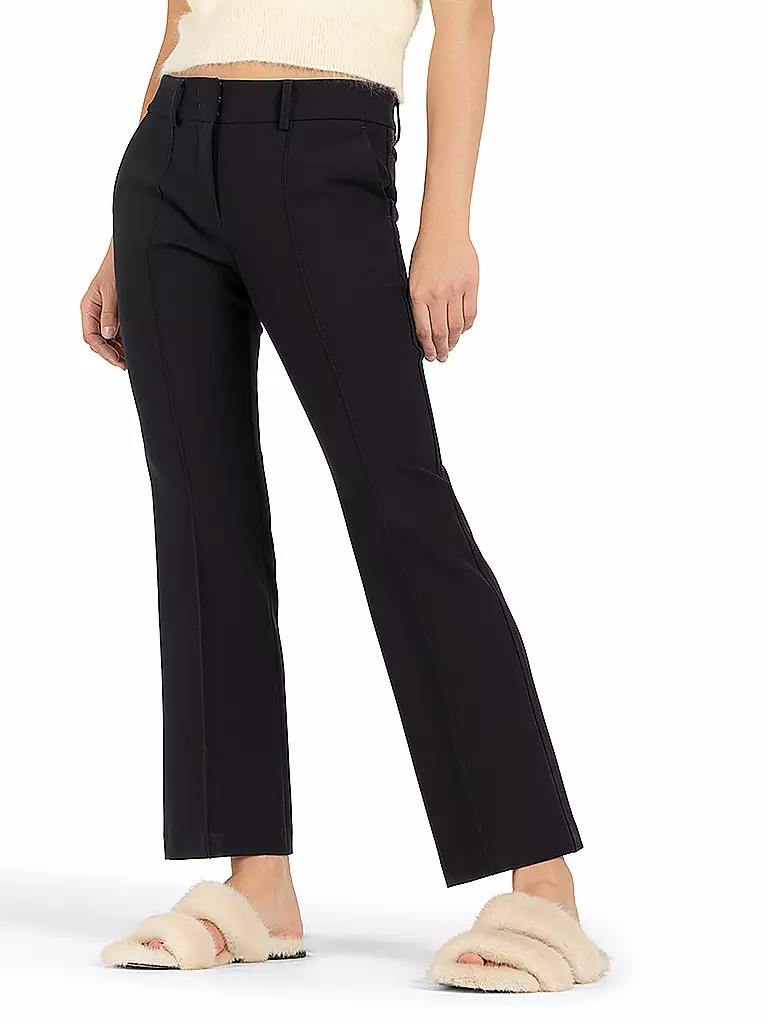 CAMBIO | Chino FARAH | Negro