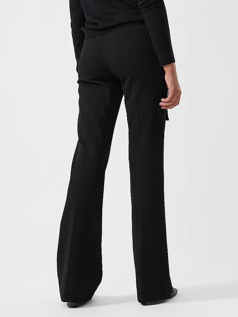 CAMBIO | Nombre del producto: Pantalón acampanado FELICIA | 