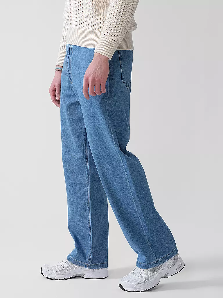 CARHARTT WIP | Vaqueros Tapered Fit LUCAS | Azul claro