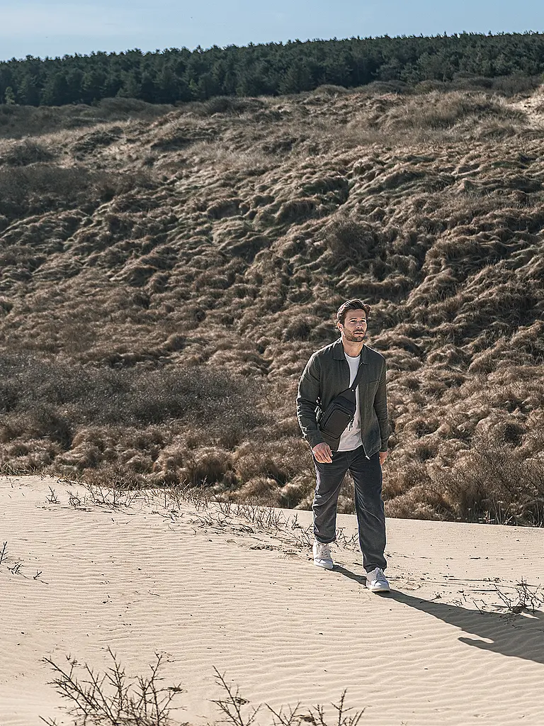 CHESTERFIELD | Bolso de cuero - Bandolera RIGA | Negro