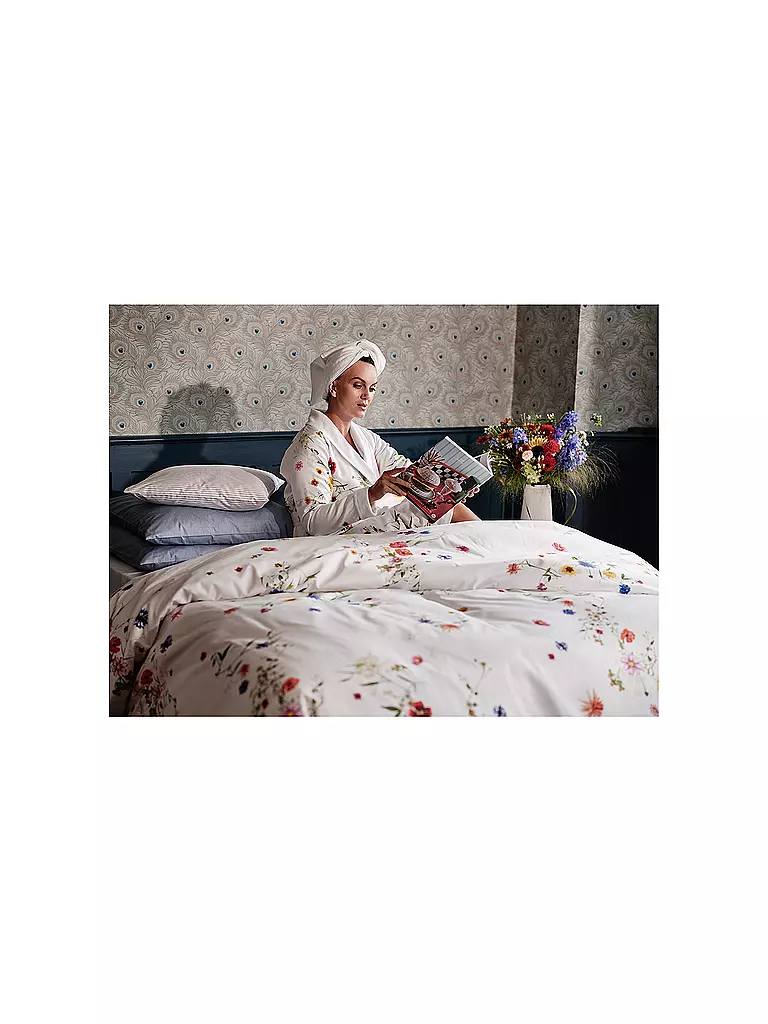 CHRISTIAN FISCHBACHER | Funda nórdica de satén FLEURS VOLANTES 140x200cm Flores silvestres | Blanco