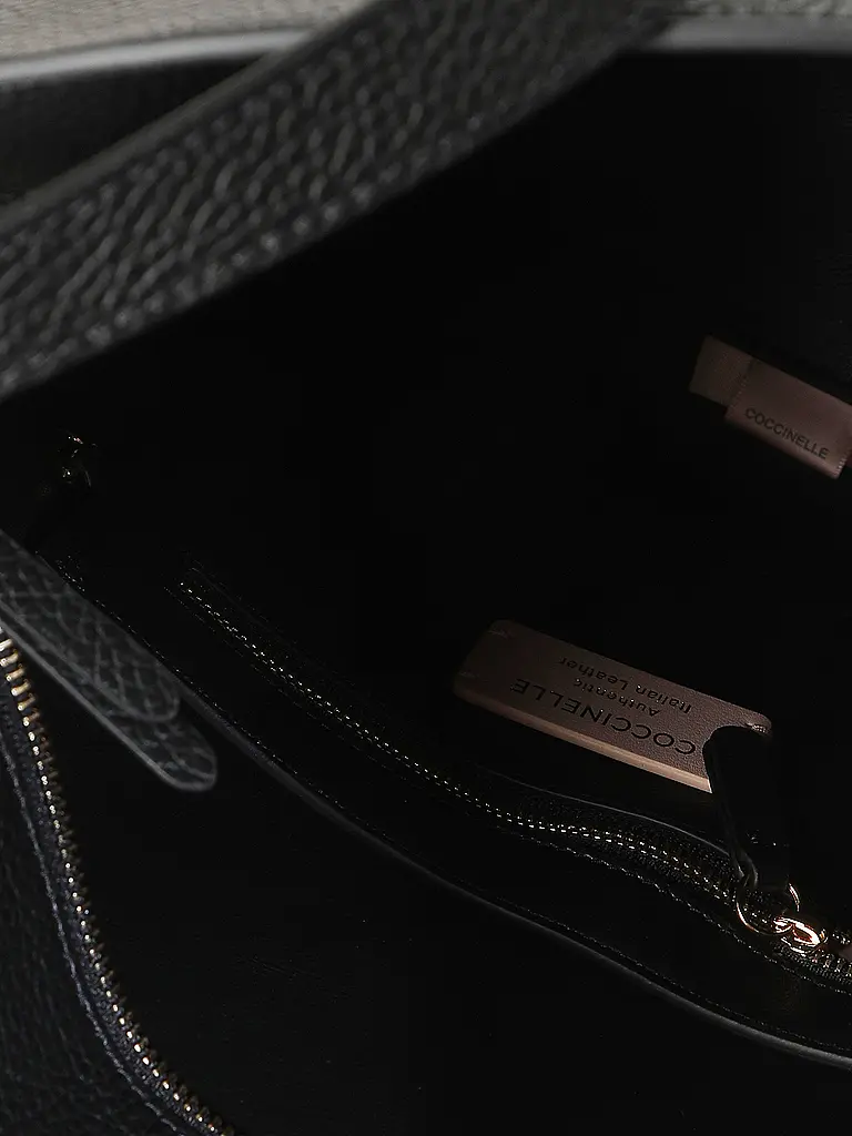 COCCINELLE | Bolso de cuero - Hobo Bag C-ME | Negro