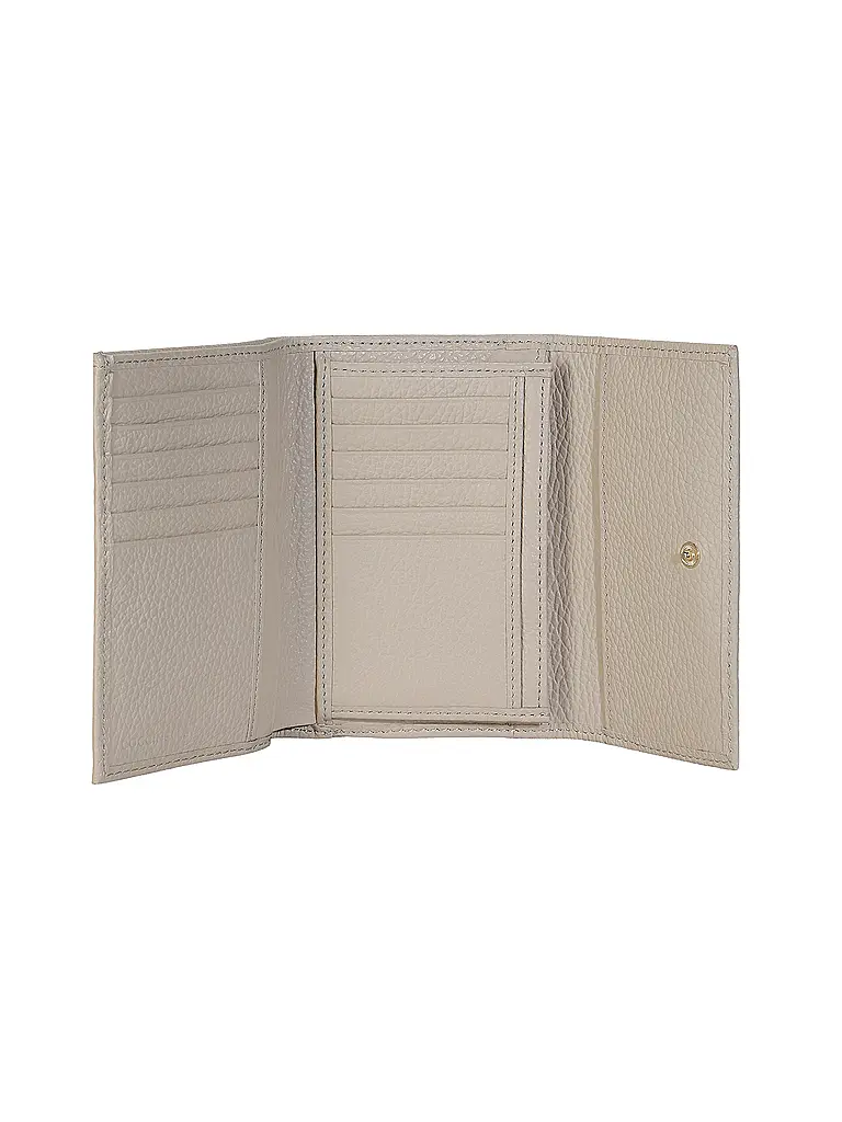 COCCINELLE | Nombre del producto: Billetera METALLIC SOFT
Marca: COCCINELLE
Color: crema
Categorías: Moda,Mujer

Material: Cuero
Diseño: Liso
Detalles: Logo | Crema