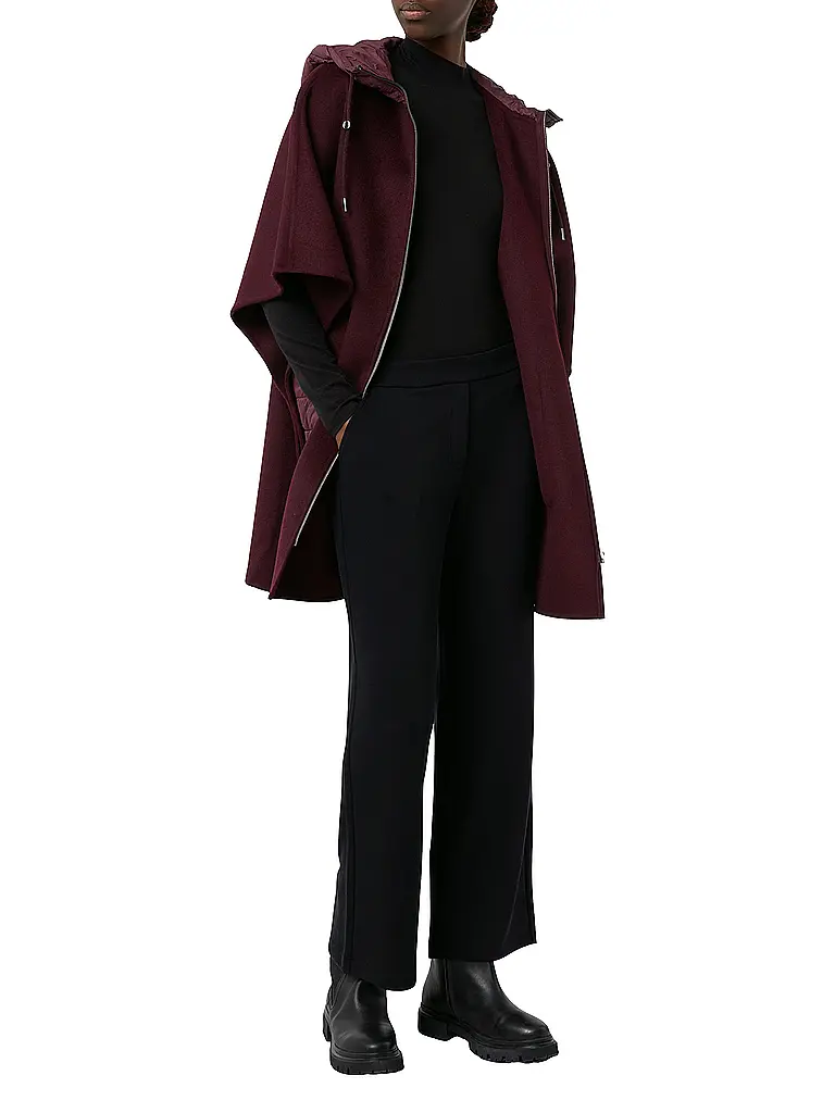 COMMA | Capa - Poncho | Rojo oscuro