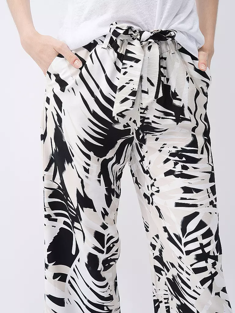 COMMA | Hose Marlene | Negro