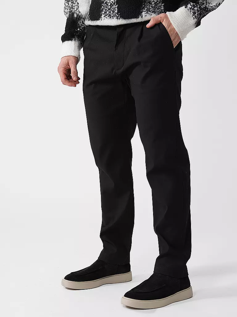 CP COMPANY | Chino | Negro