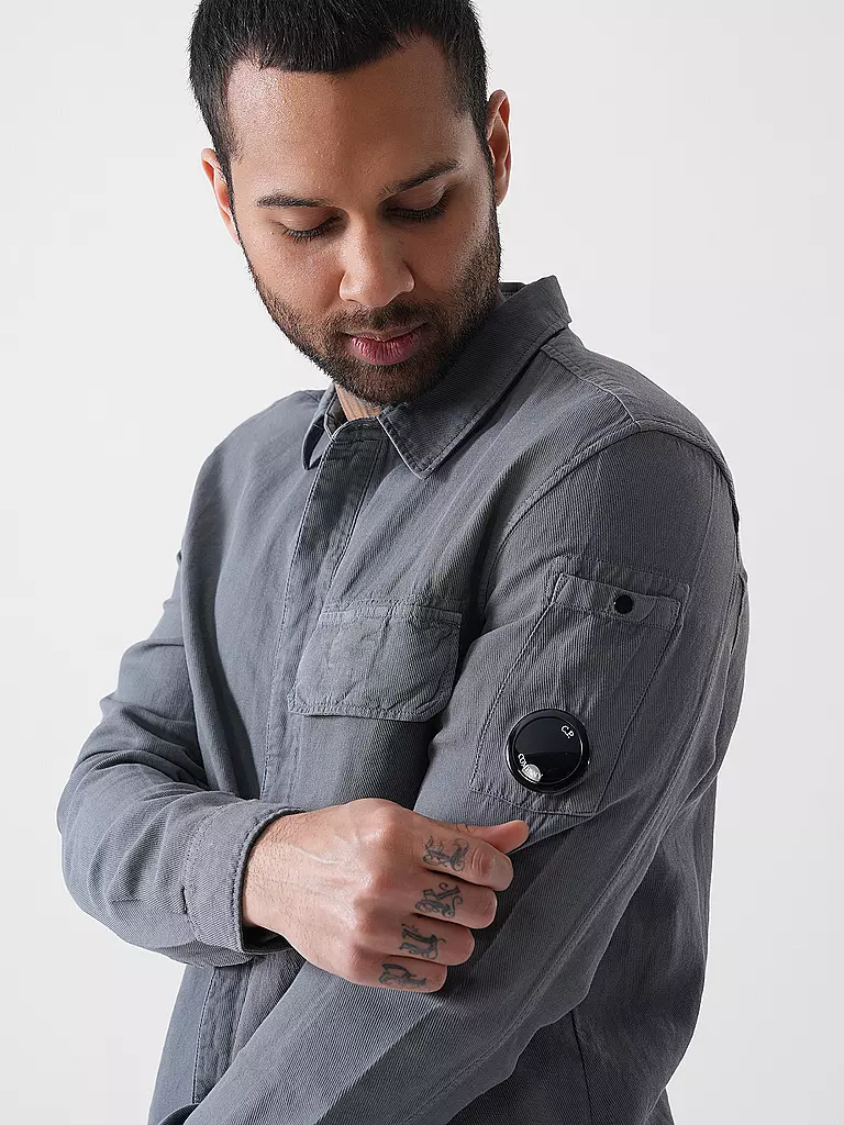 CP COMPANY | Sobrecamisa LENS | Gris