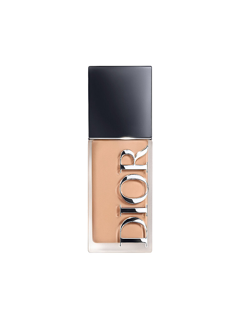Forever Skin Wear Base de Maquillaje Matificante Natural Perfeccionadora - 24 horas de alta duración (3 Warm Peach)