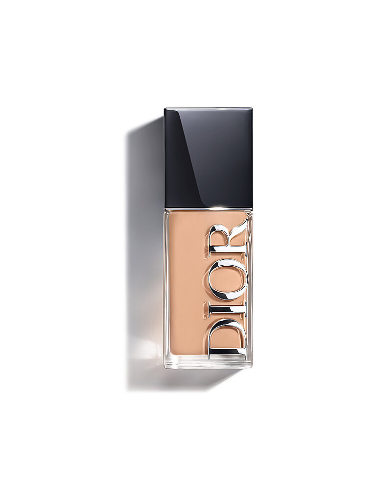 Forever Skin Glow Foundation - 24 horas de duración y 48 horas de hidratación (3 Warm Peach)