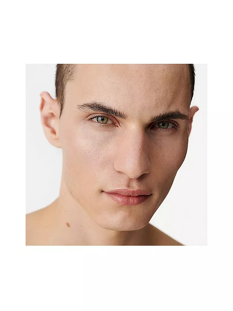 DR. HAUSCHKA | Base de maquillaje (001 Cashew) | Camel