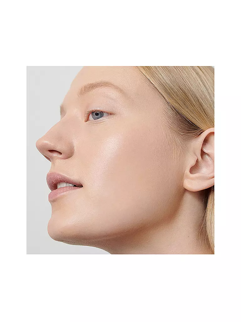 DR. HAUSCHKA | Base de maquillaje (01 Macadamia) | Camel