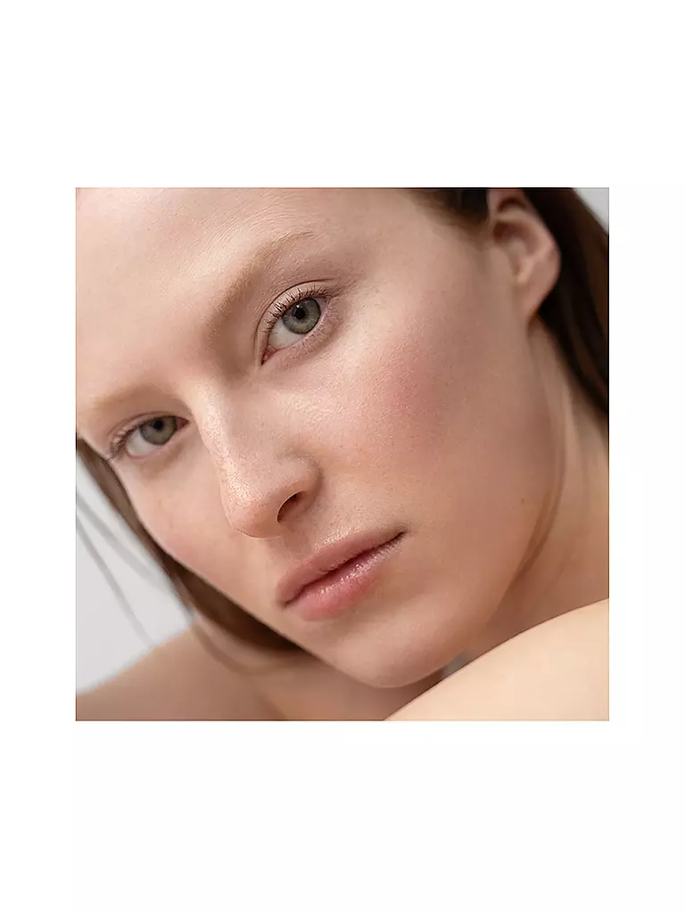 DR. HAUSCHKA | Base de maquillaje (02 Pine) | 