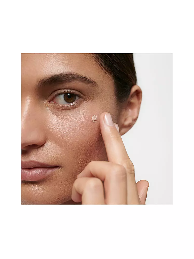DR. HAUSCHKA | Iluminador - Fluido Iluminador | 