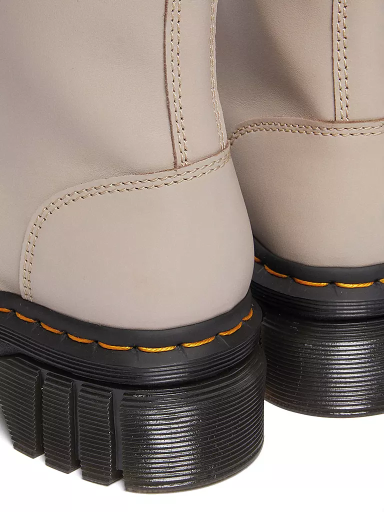 DR. MARTENS | Botas con cordones QUAD NEOTERIC 8 EYE | Beige