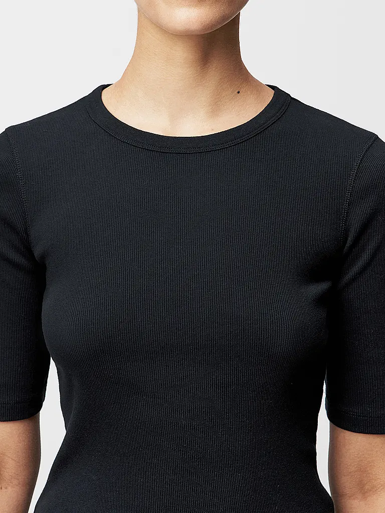 DRYKORN | Camiseta SELAY 10 | Negro