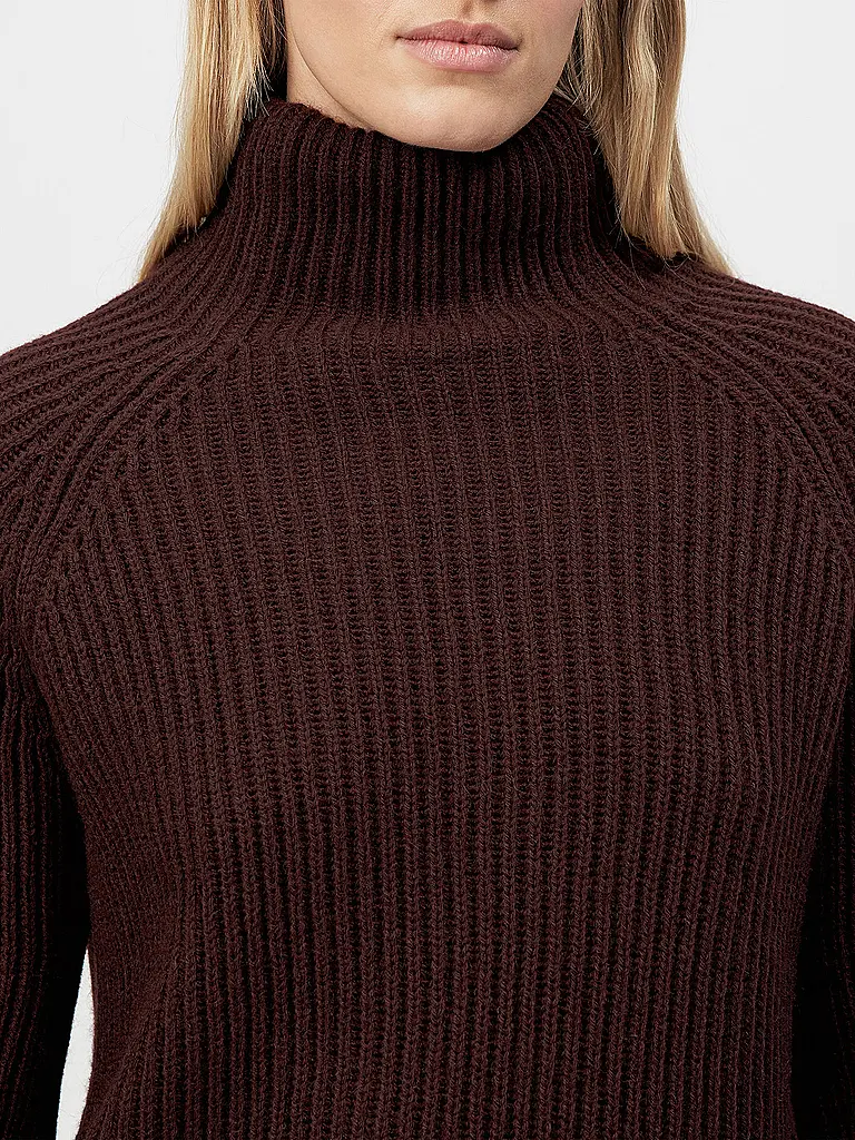 DRYKORN | Producto: Pullover ARWEN
Marca: DRYKORN
Color: rojo oscuro
Categorías: Moda, Mujer
Largo de manga: Manga larga
Material: Poliéster / Poliamida, Lana, Punto
Forma del cuello: Cuello alto
Diseño: Liso
Corte (Prenda superior): Regular
Estilo: Puro, Tende |