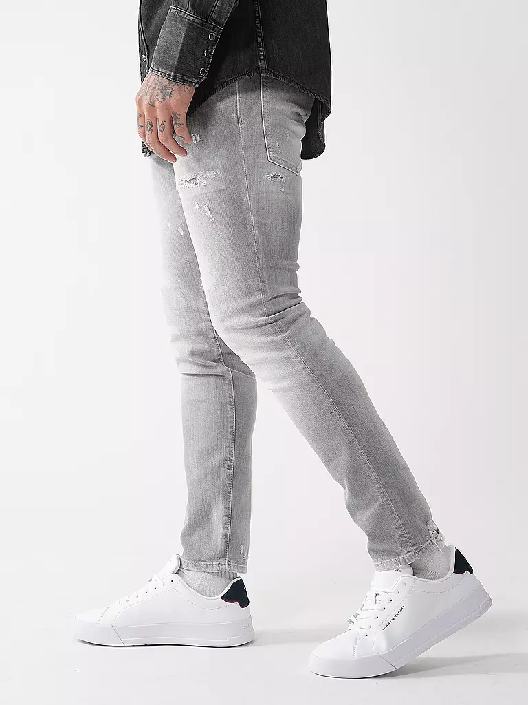 DSQUARED2 | Vaqueros Slim Fit SKATER JEAN | 
