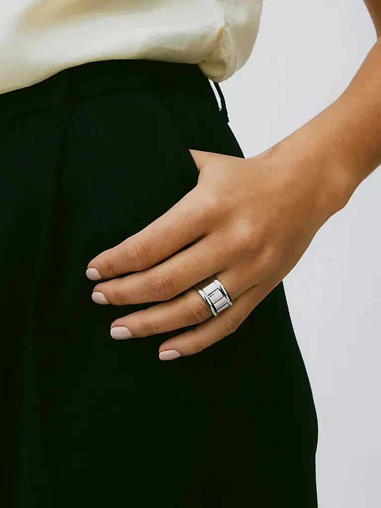 EDBLAD | Anillo FRAME RING Acero | Plata