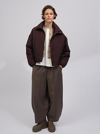 EMBASSY OF BRICKS AND LOGS | Chaqueta acolchada ligera IDA
