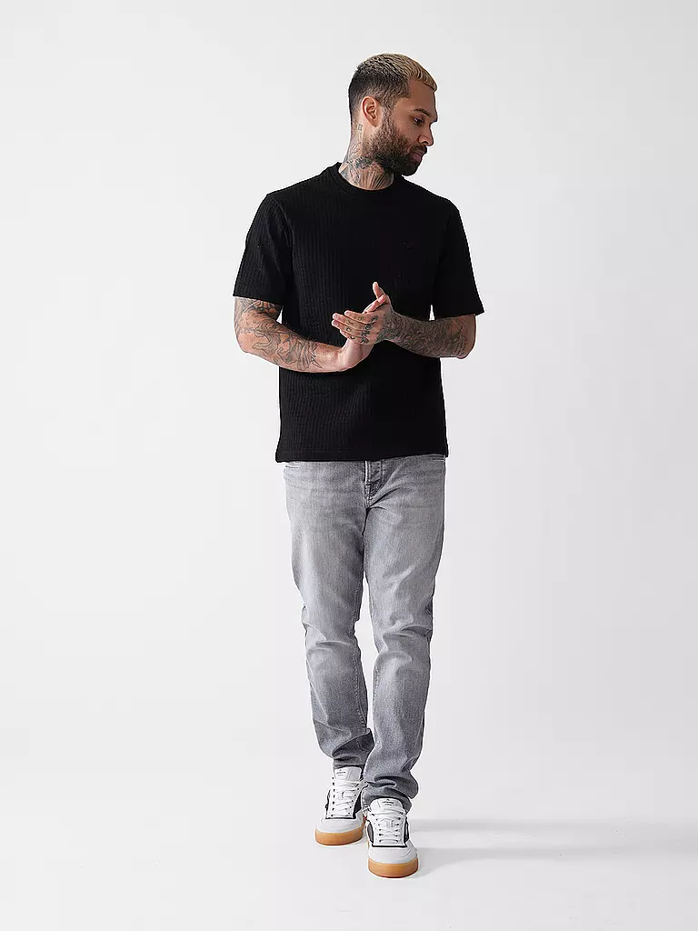 EMPORIO ARMANI | Camiseta | Negro