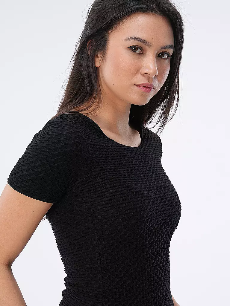 EMPORIO ARMANI | Camiseta | Negro