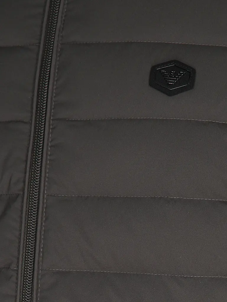 EMPORIO ARMANI | Chaqueta acolchada ligera ESSENTIAL | 