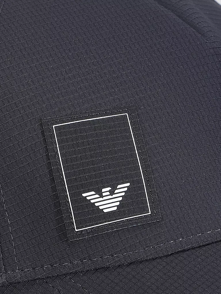 EMPORIO ARMANI | Gorra TRAVELER | 