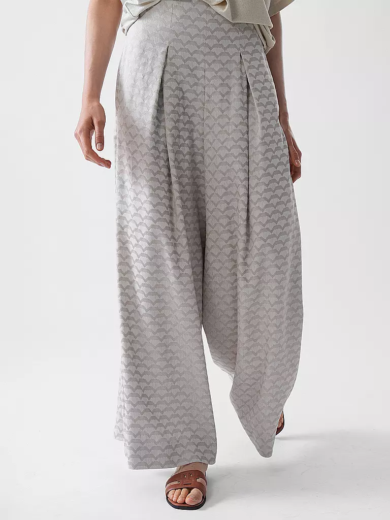 EMPORIO ARMANI | Pantalones Marlene | Beige